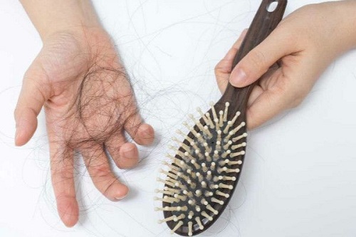  Khắc phục tình trạng rụng tóc của phụ nữ 